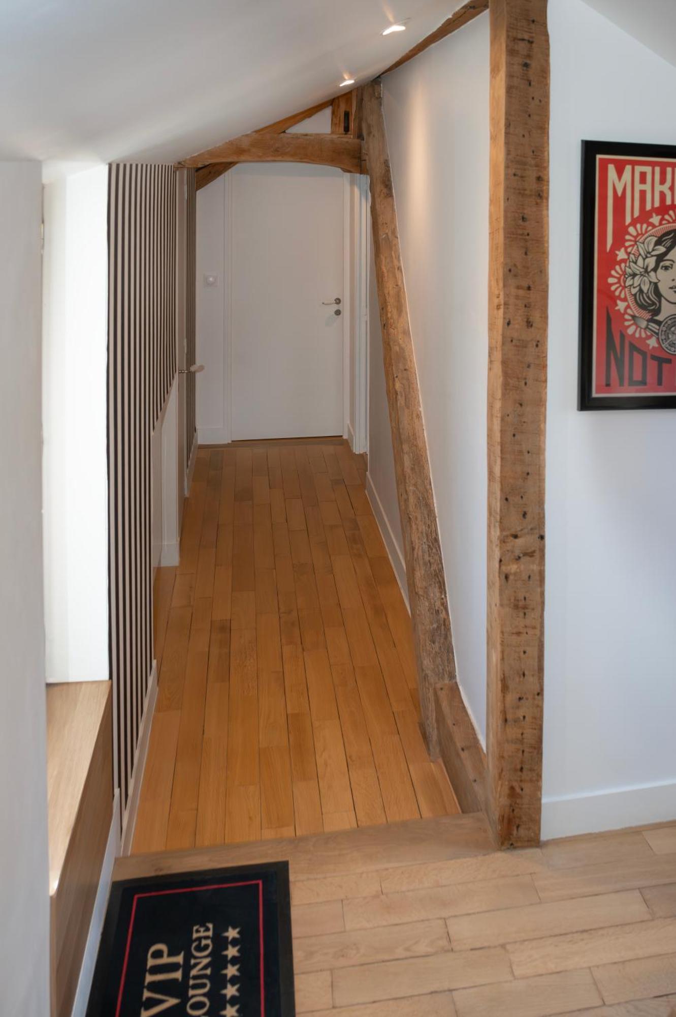 Loft Dans Le Clocher Face Au Chateau Bonnelles Exterior foto